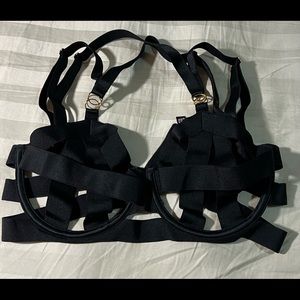 Victoria Secret Strappy bra